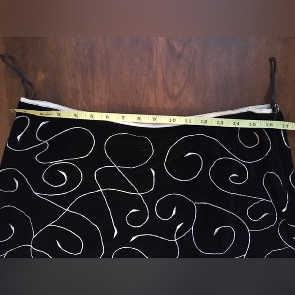 Snak Anthropologie Black Velvet Skirt - Picture 5 of 7